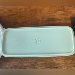 Tupperware celery holder